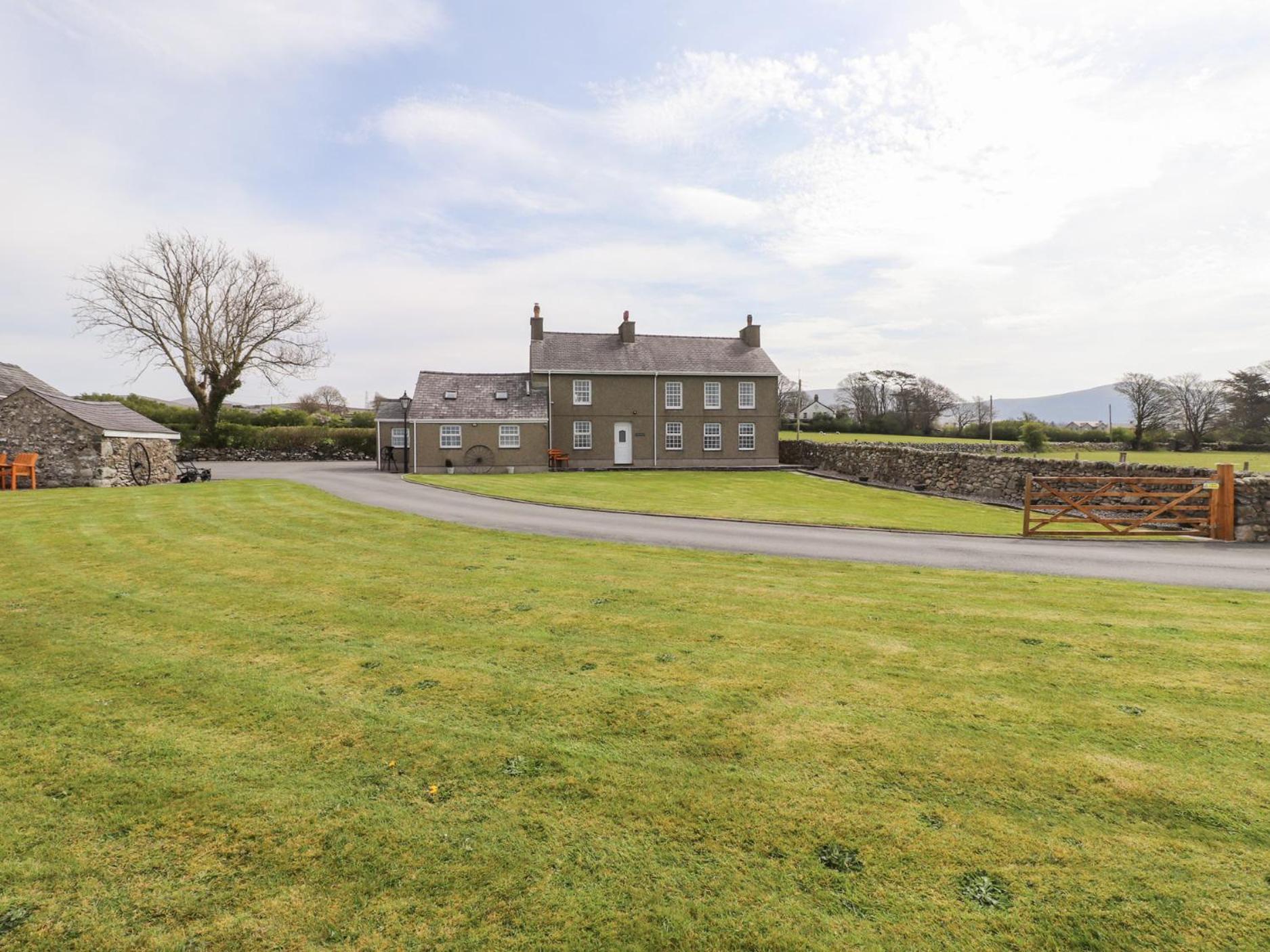 Villa Garreg Wen Isaf Bach Pen-y-groes Exterior foto