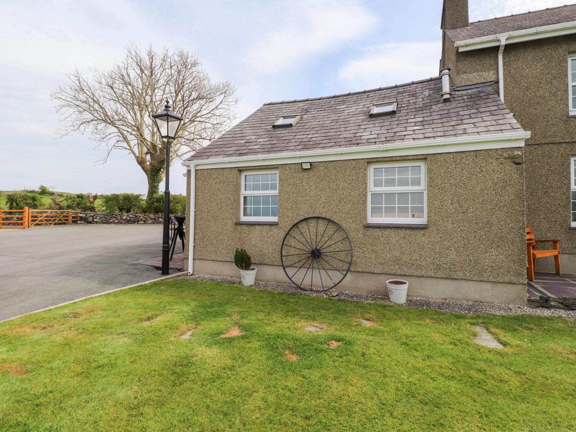 Villa Garreg Wen Isaf Bach Pen-y-groes Exterior foto