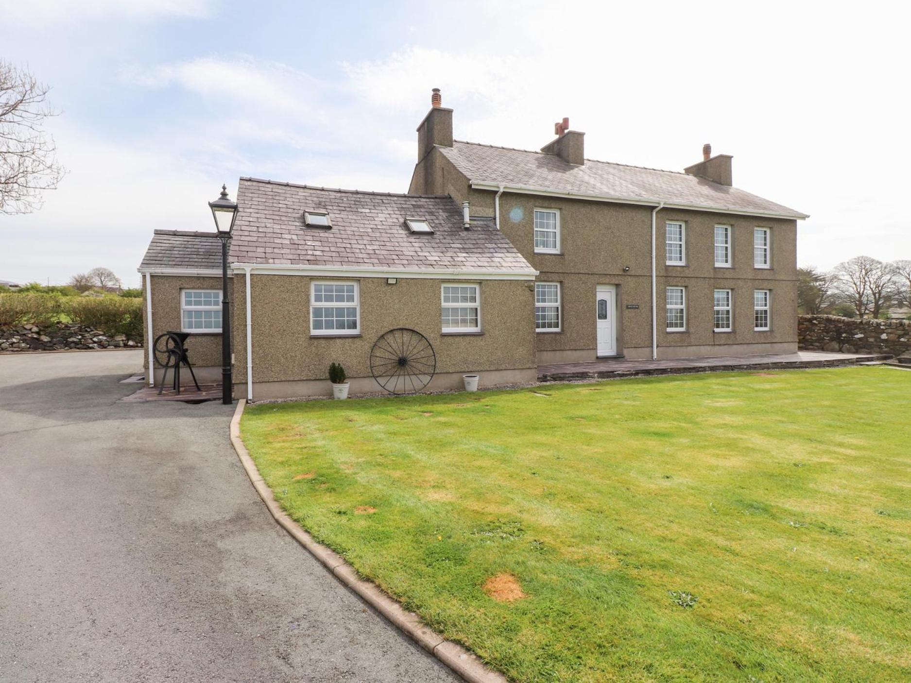 Villa Garreg Wen Isaf Bach Pen-y-groes Exterior foto